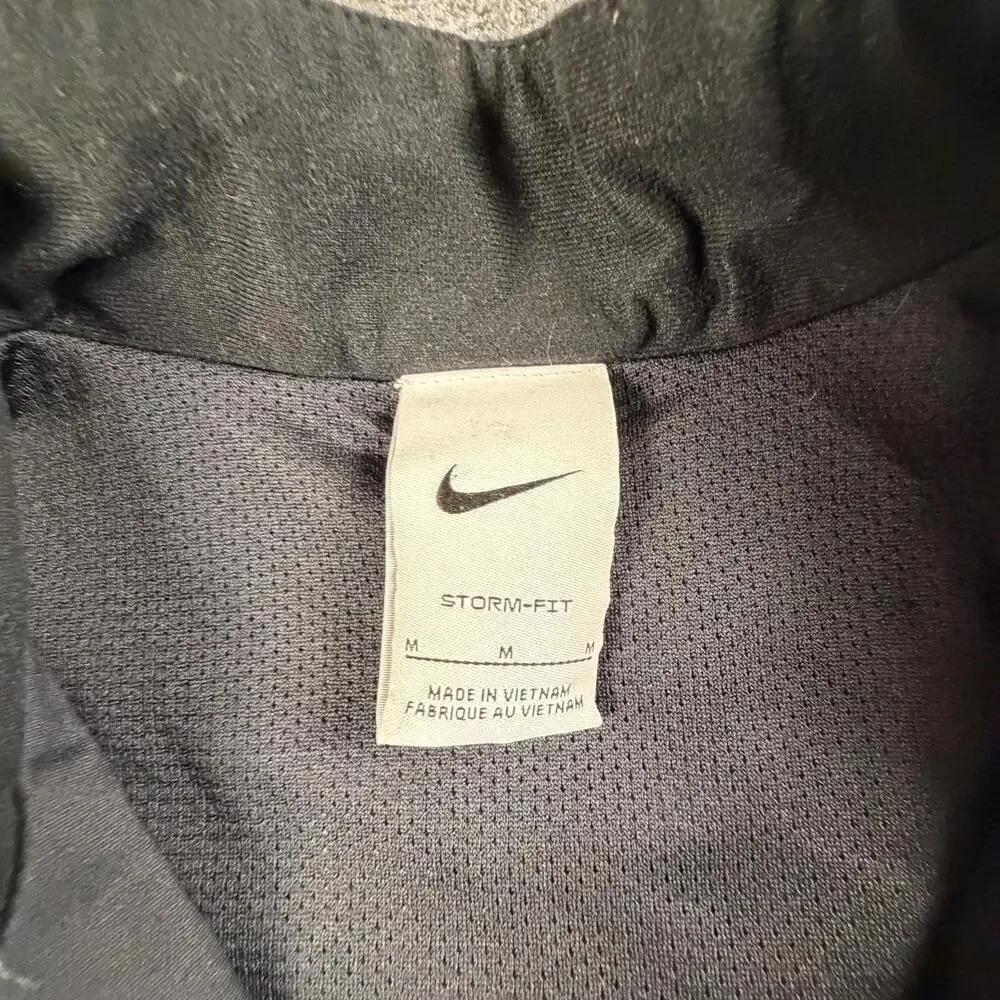 Nike storm fit